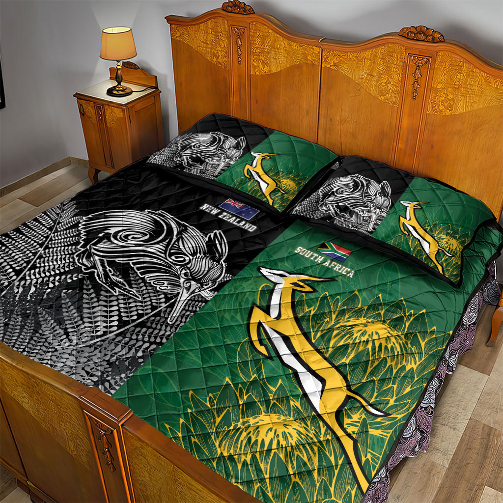 New Zealand - South Africa Greatest Rivals Rugby Quilt Bed Set Kiwi Vs Bokke