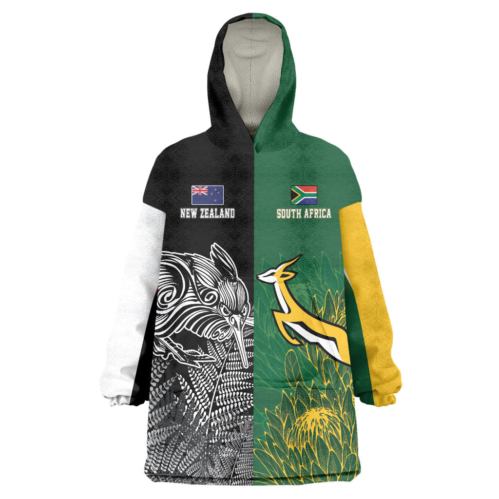 New Zealand - South Africa Greatest Rivals Rugby Custom Wearable Blanket Hoodie Kiwi Vs Bokke