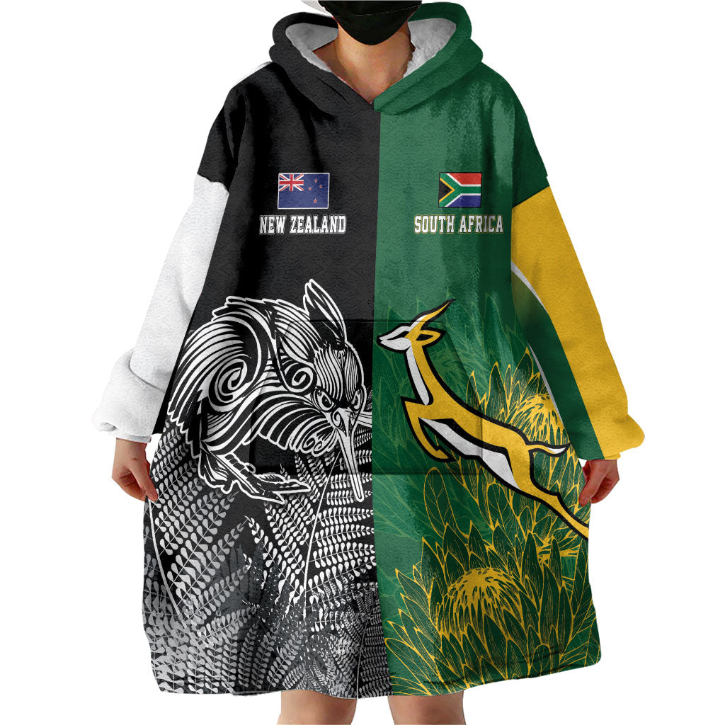 New Zealand - South Africa Greatest Rivals Rugby Custom Wearable Blanket Hoodie Kiwi Vs Bokke
