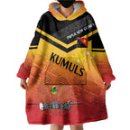 Papua New Guinea Custom Rugby The Kumuls Wearable Blanket Hoodie Motuan Inspired Pattern