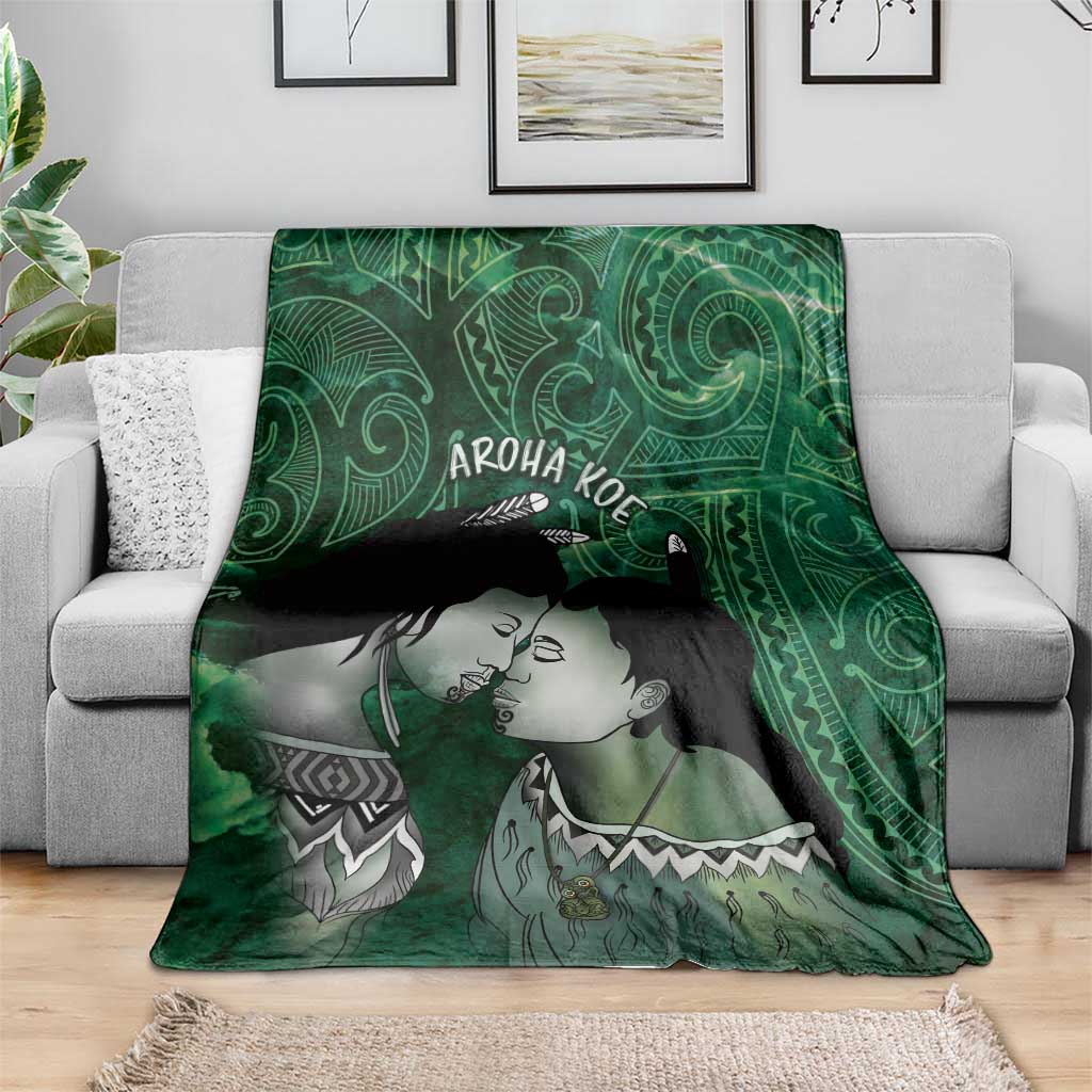 New Zealand Aroha Koe Mama Blanket Maori Hongi - Pounamu