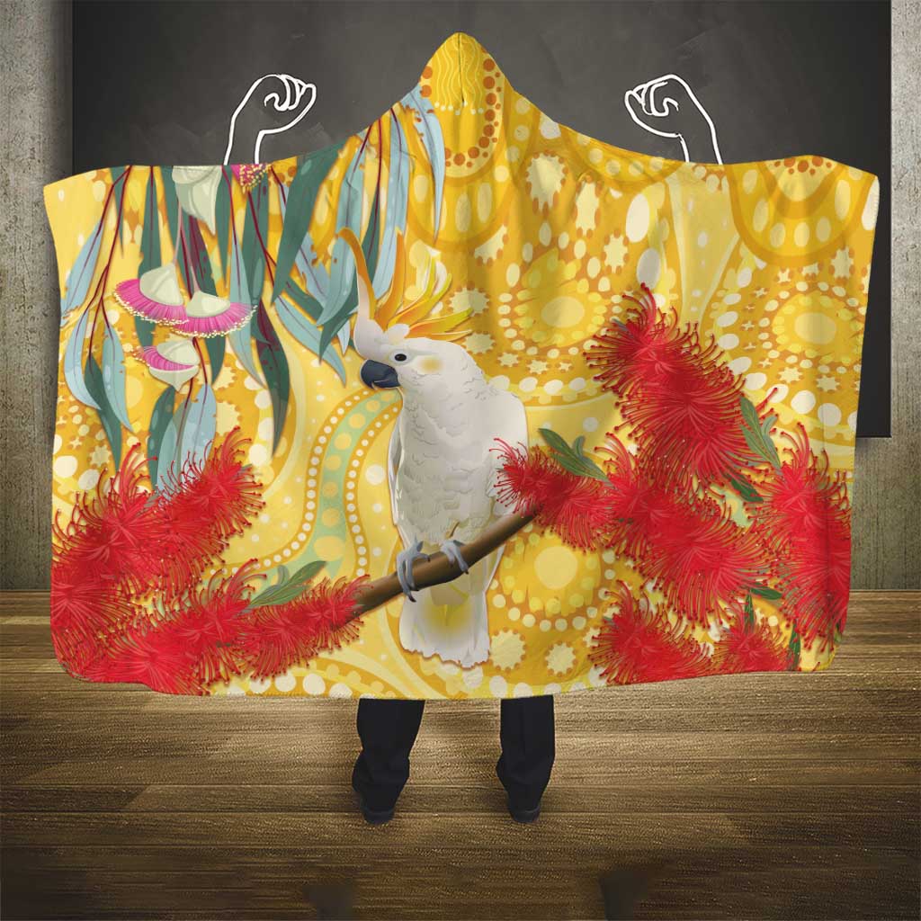 Sulphur-Crested Cockatoo Australia Aboriginal Art Hooded Blanket NAIDOC Week - Nature Lovers