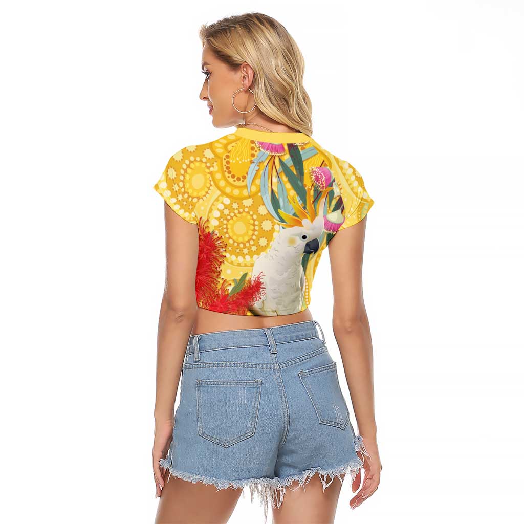 Sulphur-Crested Cockatoo Australia Aboriginal Art Raglan Cropped T Shirt NAIDOC Week - Nature Lovers