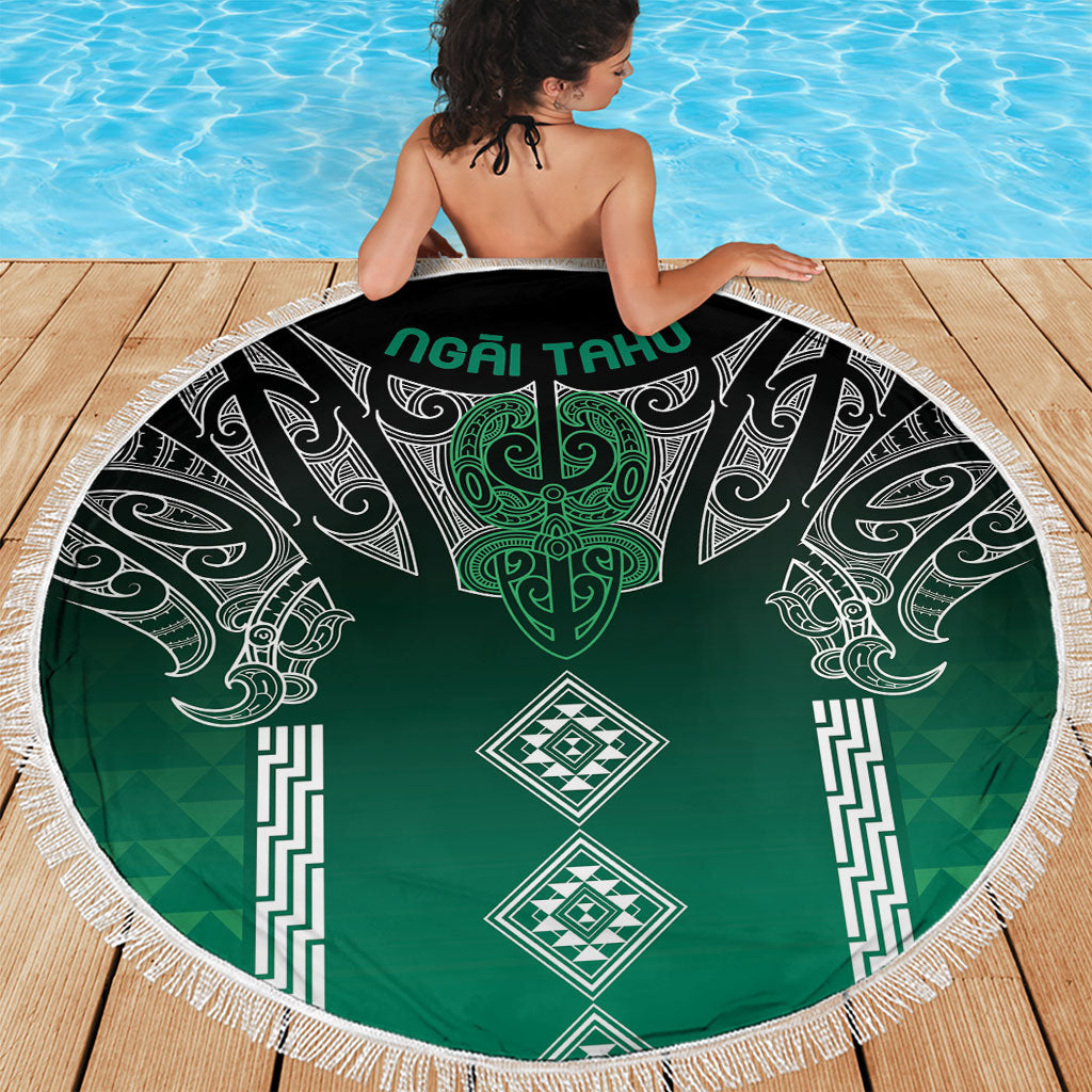 Aotearoa Maori Iwi Heritage Beach Blanket Ngai Tahu Pounamu Green