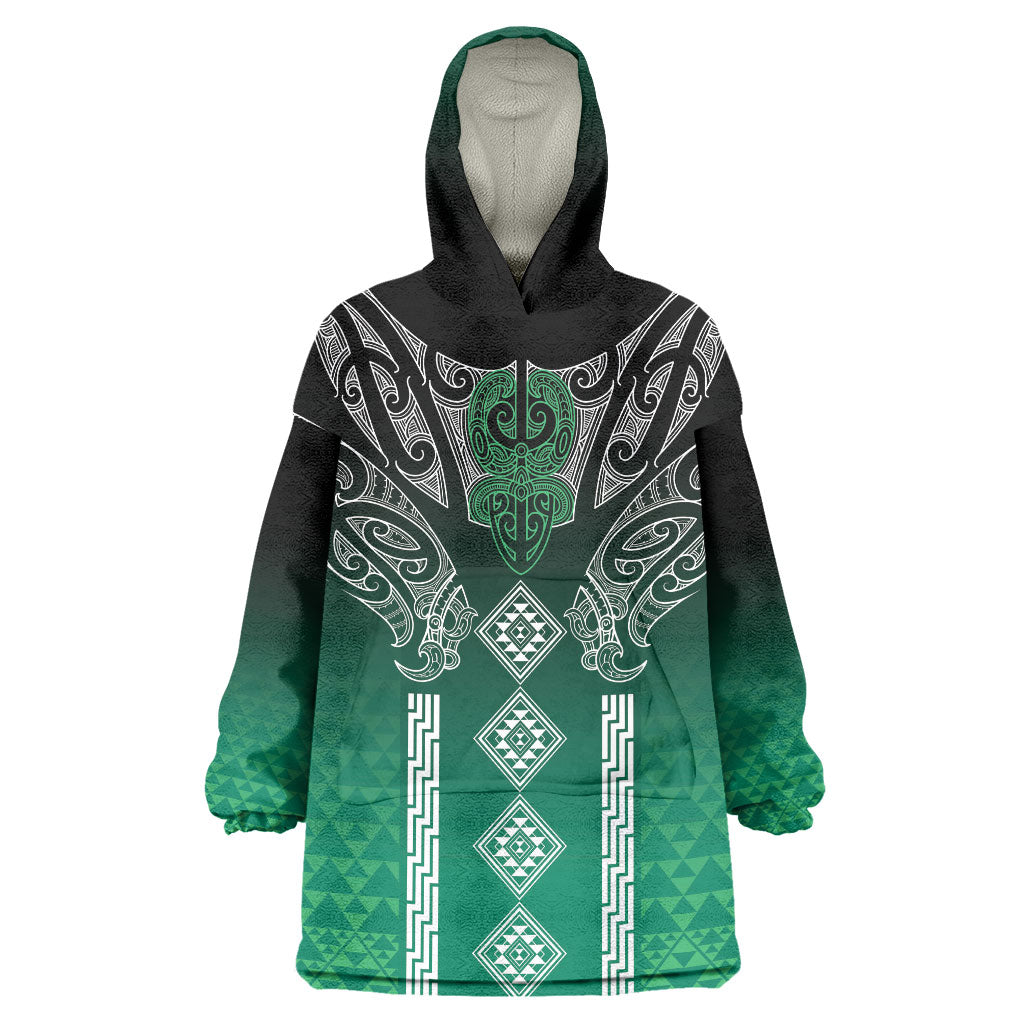 Aotearoa Maori Iwi Heritage Wearable Blanket Hoodie Ngai Tahu Pounamu Green