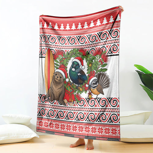 New Zealand Animal Christmas Blanket Maori Inspired Kowhaiwhai Patterns