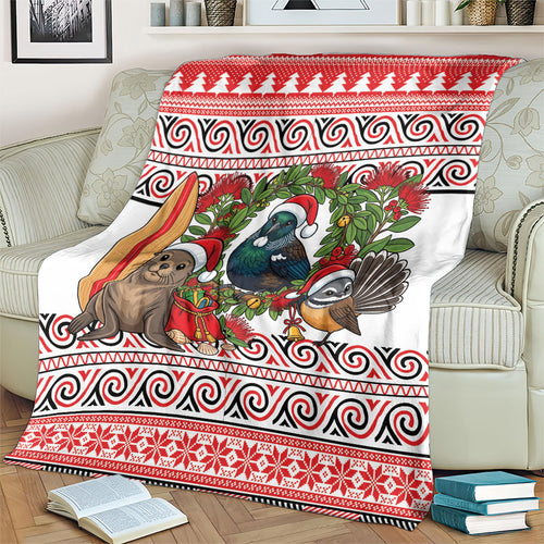 New Zealand Animal Christmas Blanket Maori Inspired Kowhaiwhai Patterns