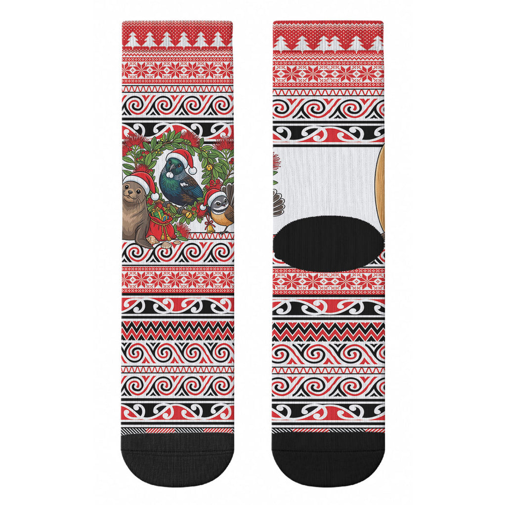 New Zealand Animal Christmas Crew Socks Maori Inspired Kowhaiwhai Patterns