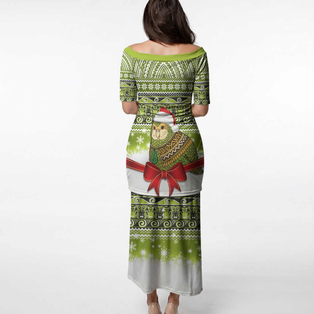 New Zealand Kakapo Christmas Puletasi Maori Inspired Knitted Patterns