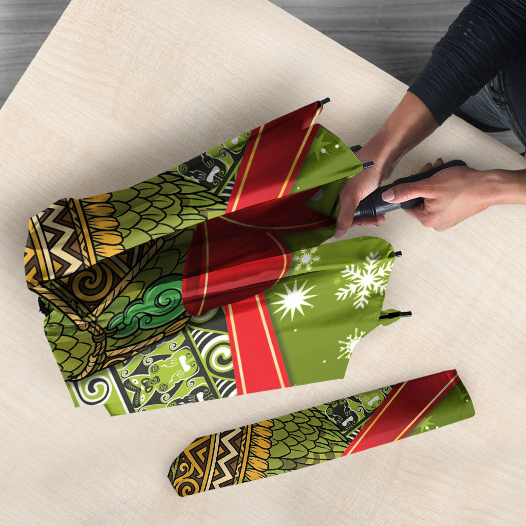 New Zealand Kakapo Christmas Umbrella Maori Inspired Knitted Patterns