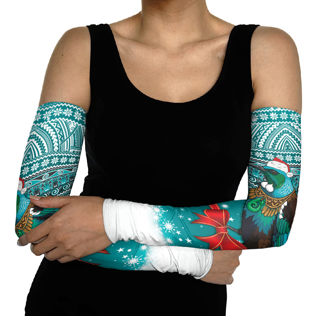 New Zealand Tui Bird Christmas Arm Sleeves Maori Inspired Knitted Patterns