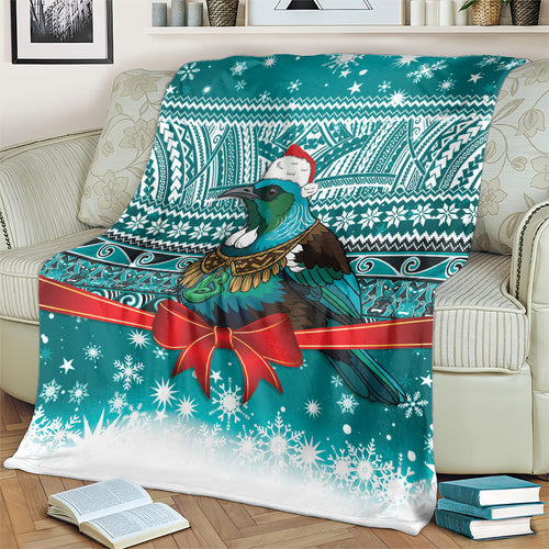 New Zealand Tui Bird Christmas Blanket Maori Inspired Knitted Patterns