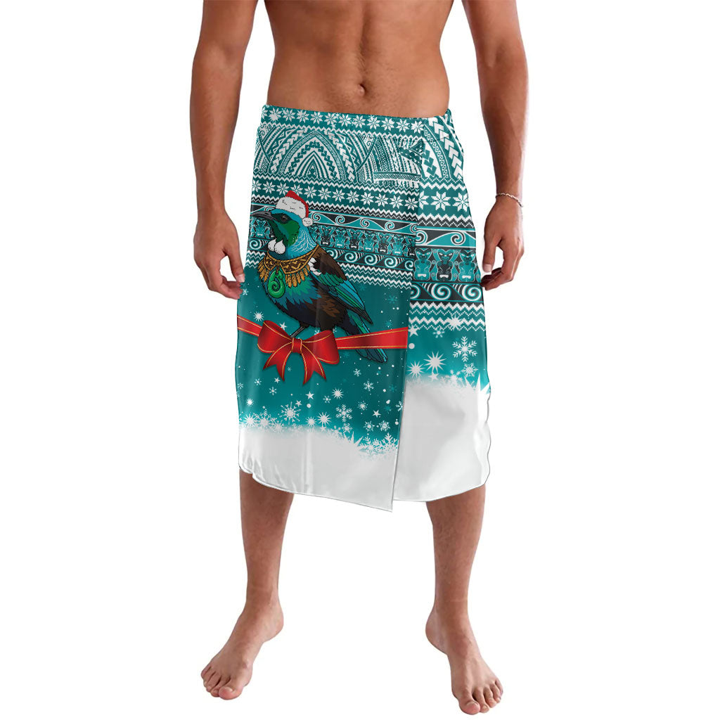 New Zealand Tui Bird Christmas Lavalava Maori Inspired Knitted Patterns