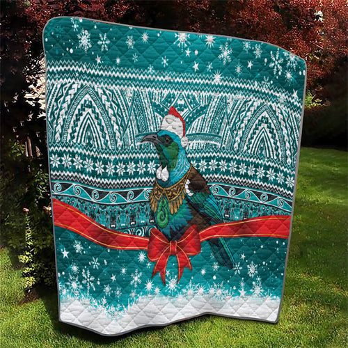 New Zealand Tui Bird Christmas Quilt Maori Inspired Knitted Patterns