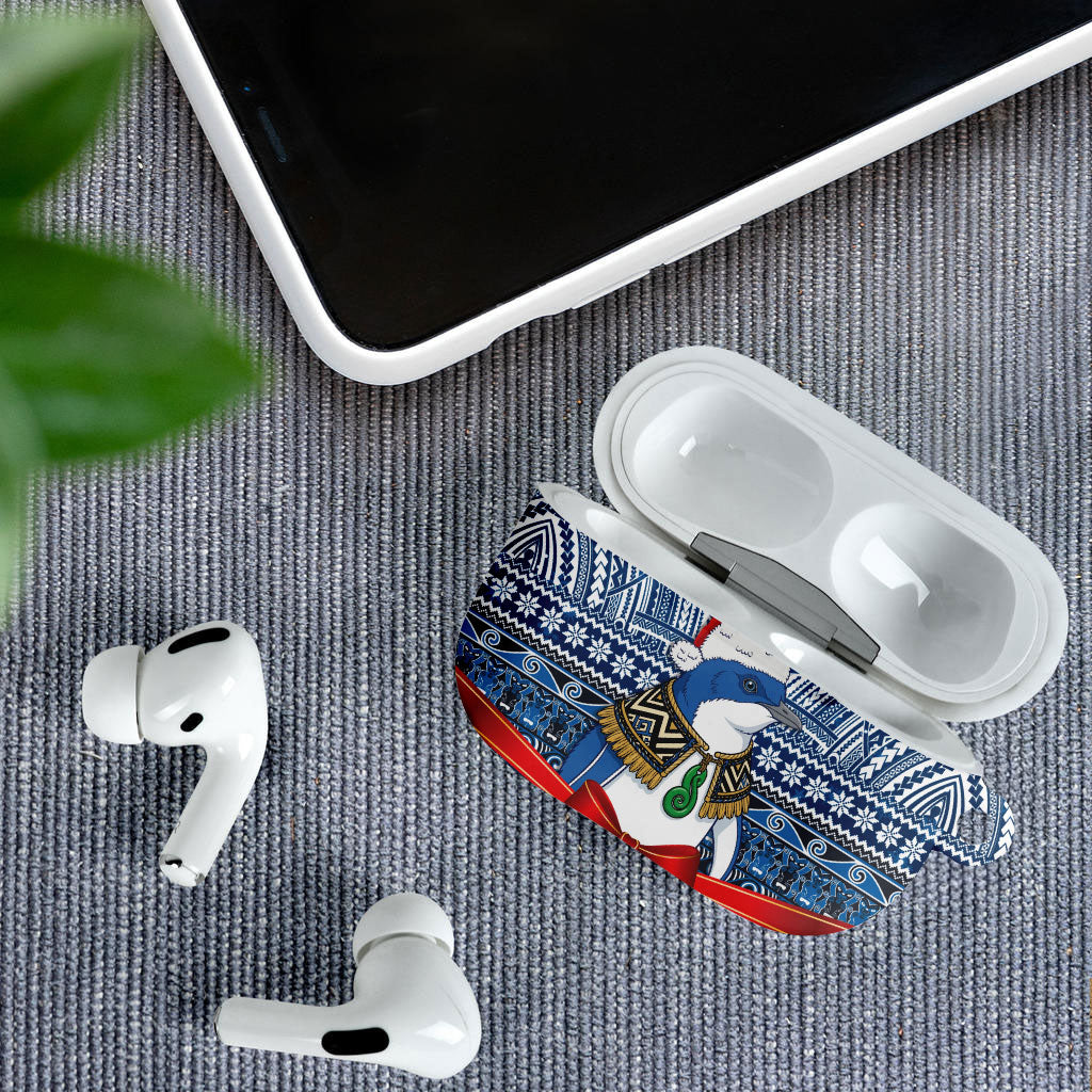 New Zealand Fairy Penguin Korora Christmas AirPods Case Maori Inspired Knitted Patterns