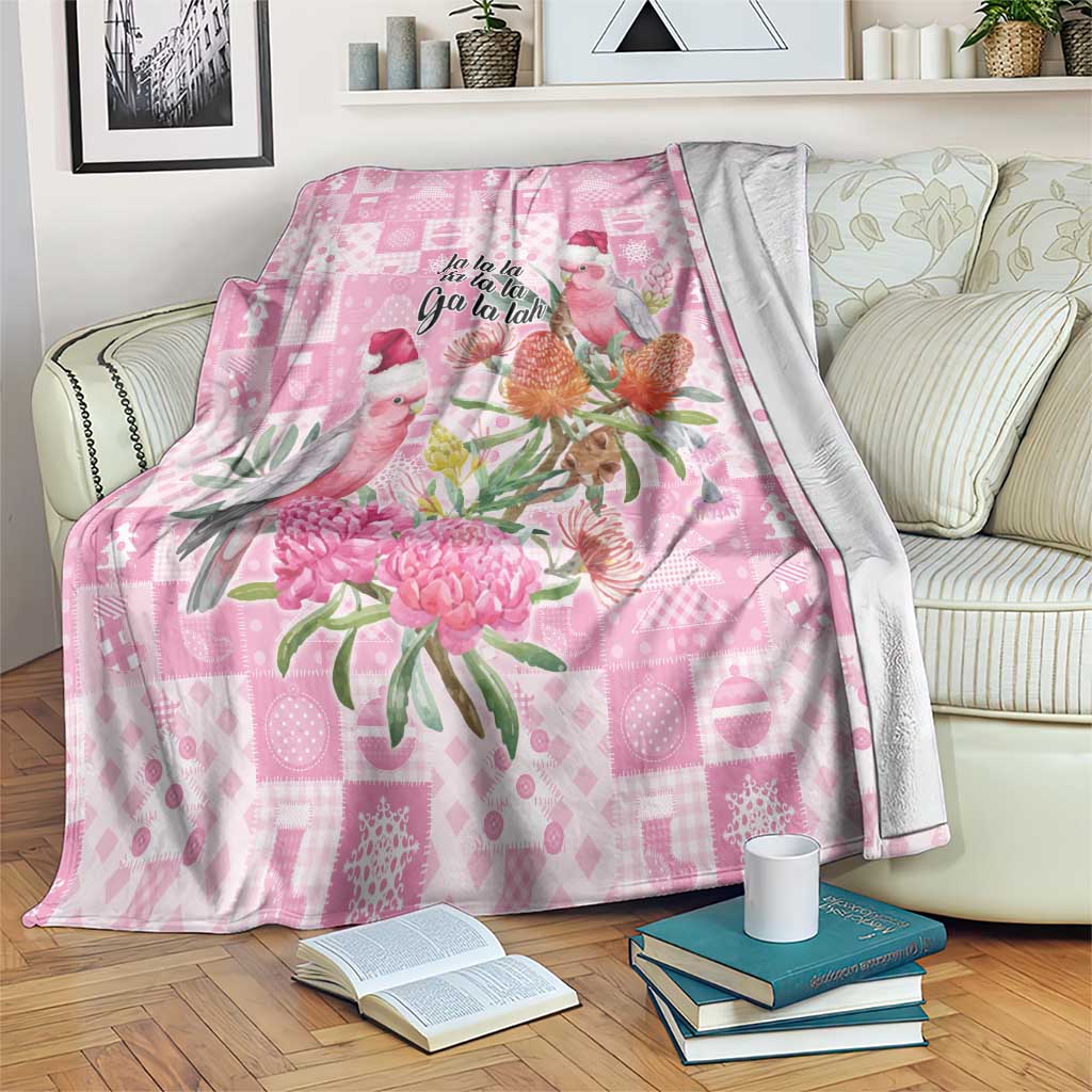 Sweet Pink Cockatoo’s Aussie Santa Blanket Australia Christmas Vibes - Aussie Hoodie