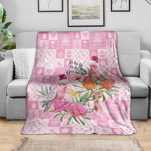 Sweet Pink Cockatoo’s Aussie Santa Blanket Australia Christmas Vibes - Aussie Hoodie