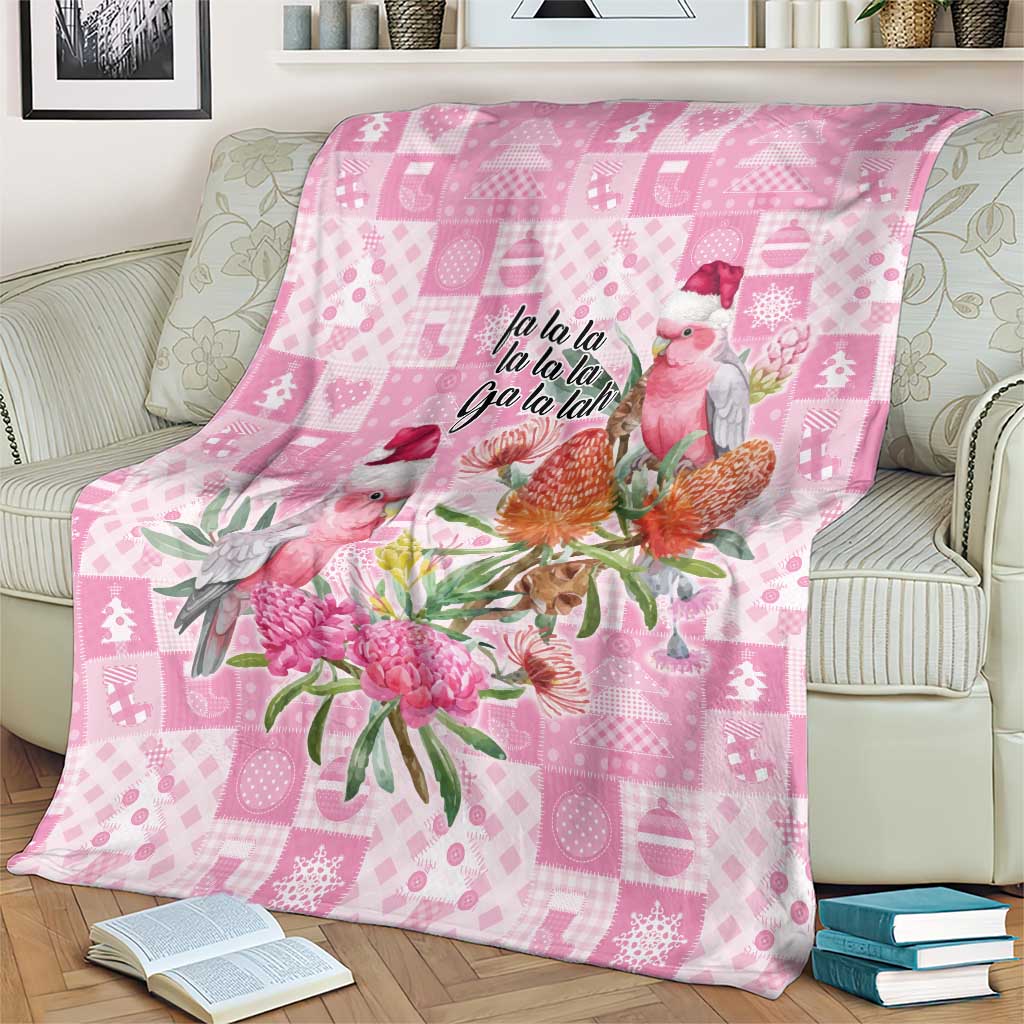 Sweet Pink Cockatoo’s Aussie Santa Blanket Australia Christmas Vibes - Aussie Hoodie