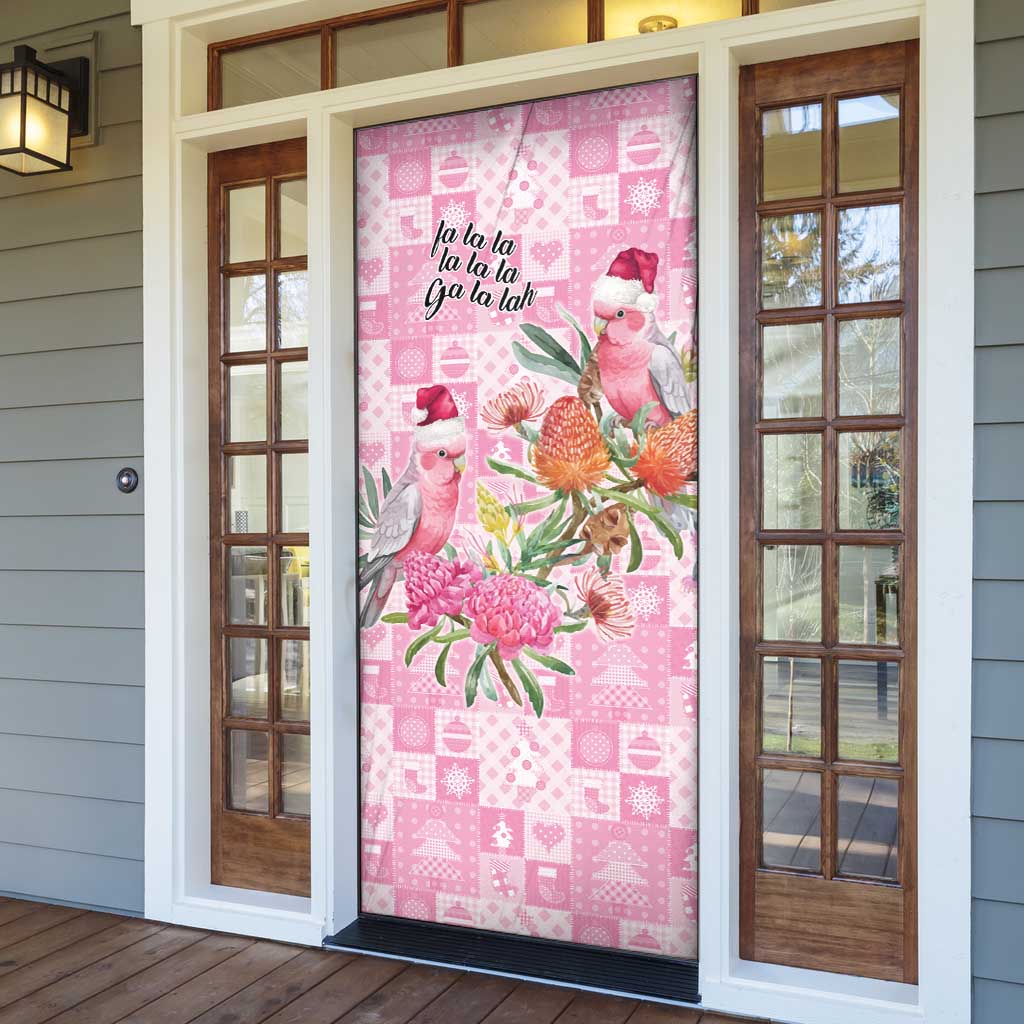 Sweet Pink Cockatoo’s Aussie Santa Door Cover Australia Christmas Vibes - Aussie Hoodie