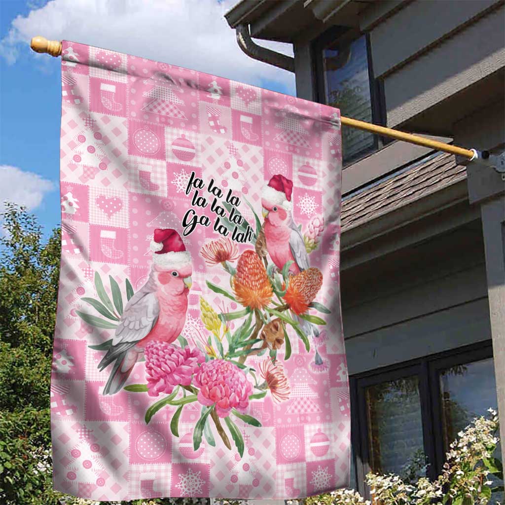 Sweet Pink Cockatoo’s Aussie Santa Garden Flag Australia Christmas Vibes - Aussie Hoodie