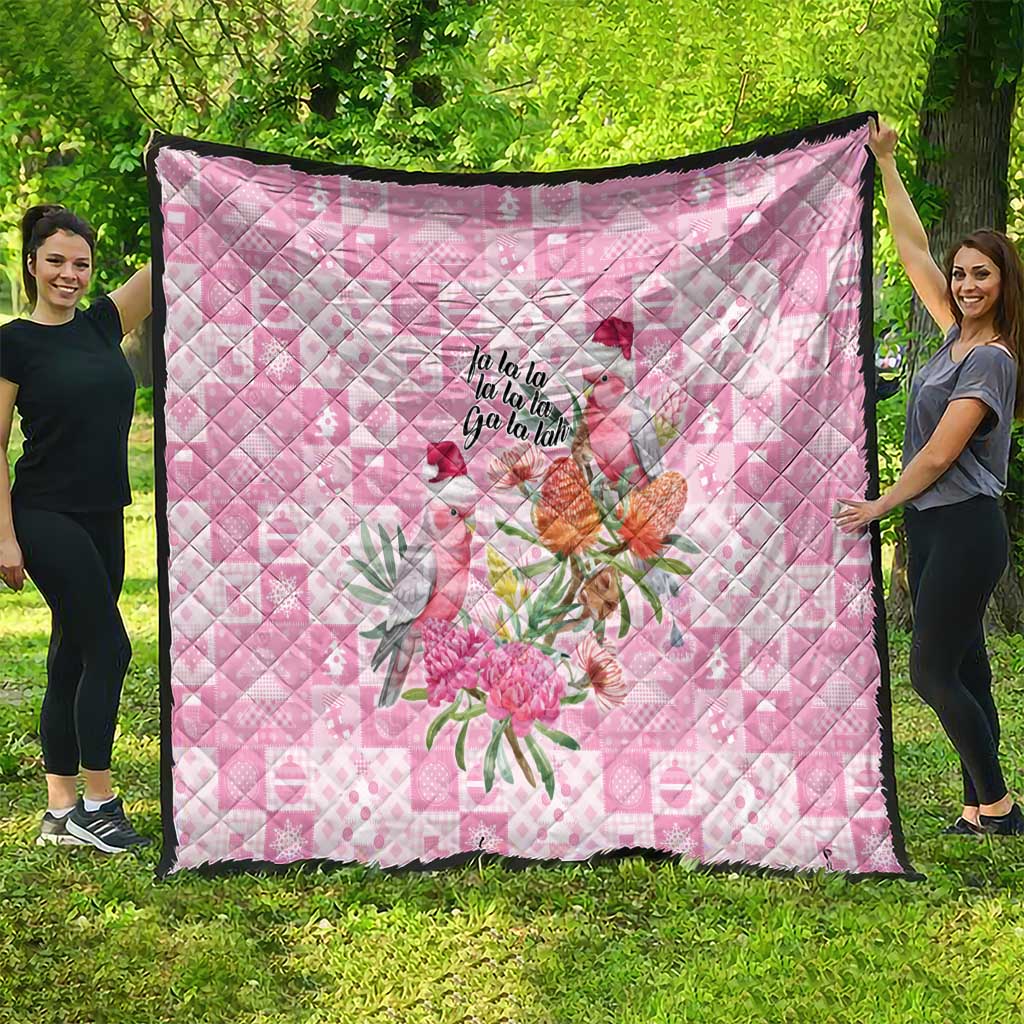Sweet Pink Cockatoo’s Aussie Santa Quilt Australia Christmas Vibes - Aussie Hoodie