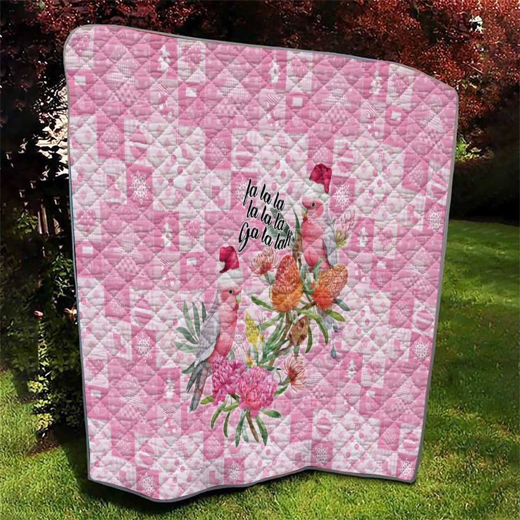Sweet Pink Cockatoo’s Aussie Santa Quilt Australia Christmas Vibes - Aussie Hoodie