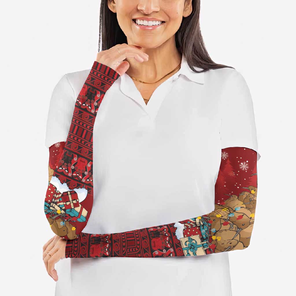 Funny Kiwi Bird Xmas Tree Arm Sleeves New Zealand Tribal Christmas Spirit - Aussie Hoodie