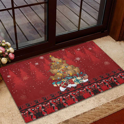 Funny Kiwi Bird Xmas Tree Rubber Doormat New Zealand Tribal Christmas Spirit - Aussie Hoodie