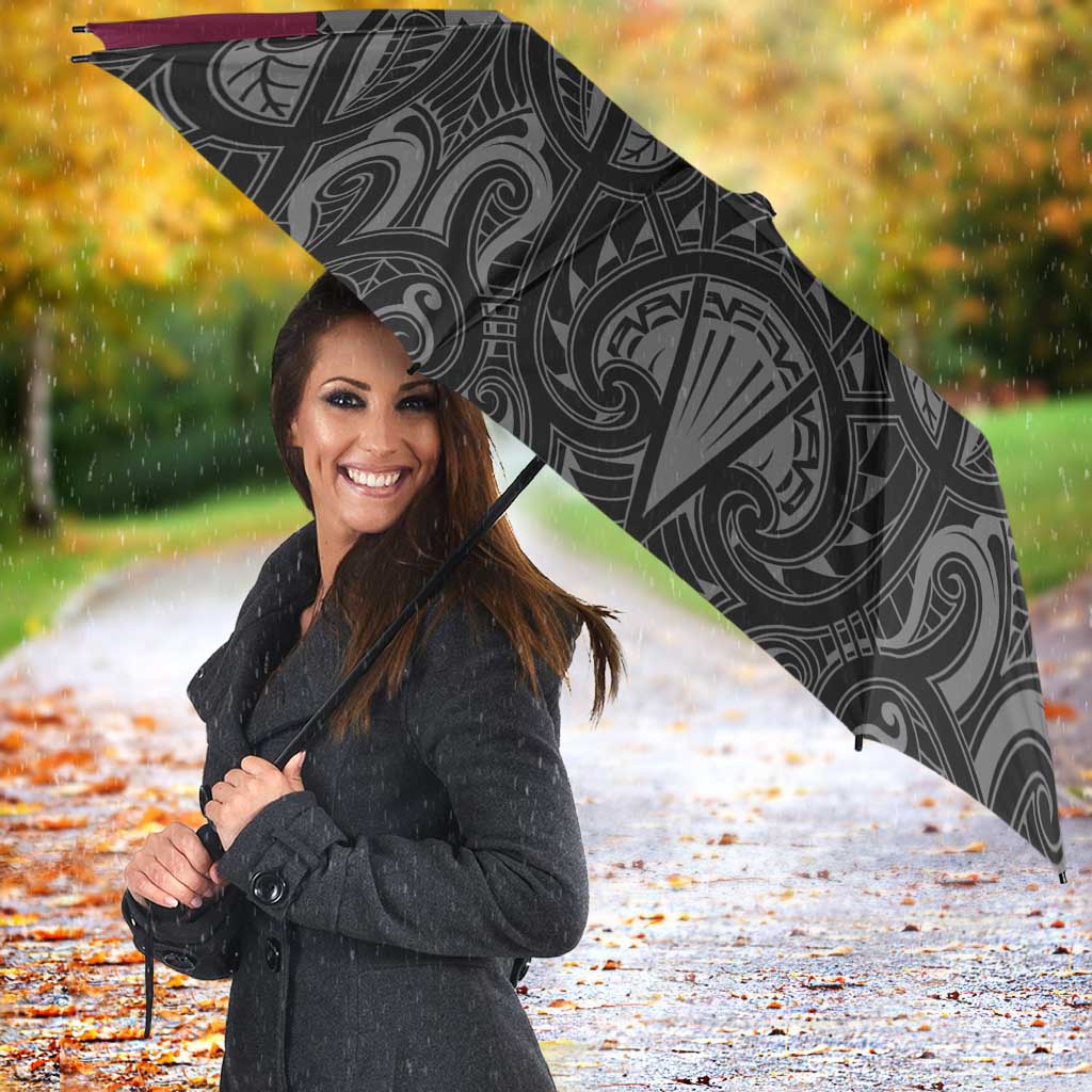 Queensland Maori Rugby Nga Hau e Wha Umbrella Maroon Motif - Aussie Hoodie