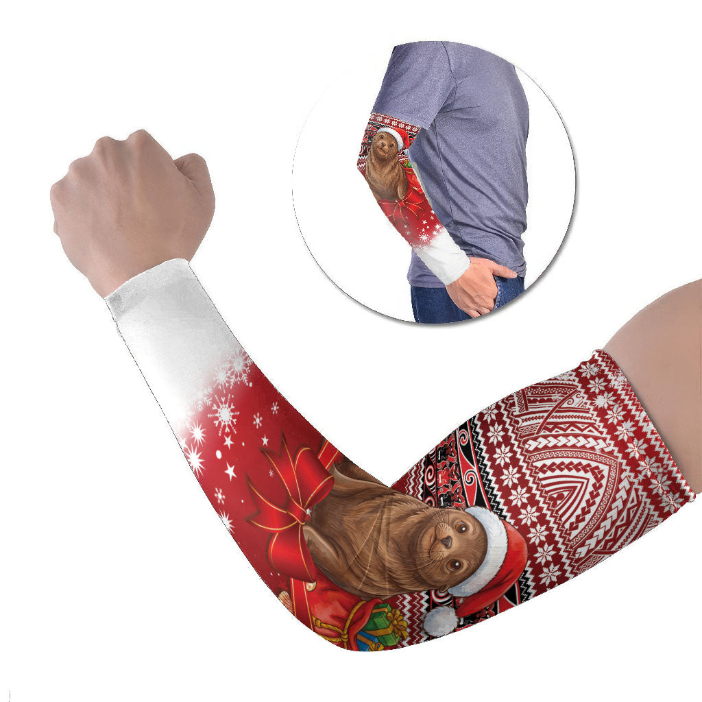 New Zealand Kekeno Seal Christmas Arm Sleeves Maori Inspired Knitted Patterns