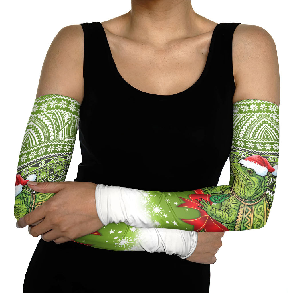 New Zealand Tuatara Christmas Arm Sleeves Maori Inspired Knitted Patterns