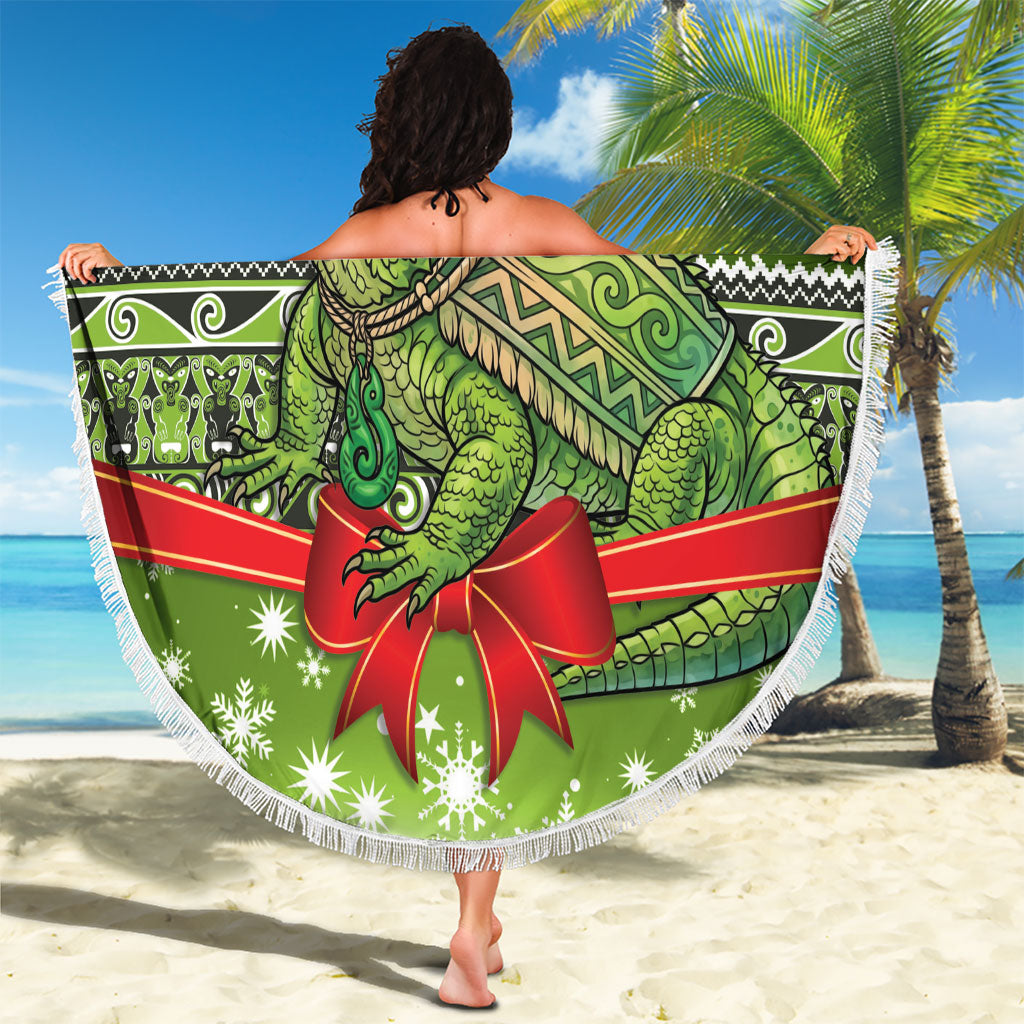 New Zealand Tuatara Christmas Beach Blanket Maori Inspired Knitted Patterns