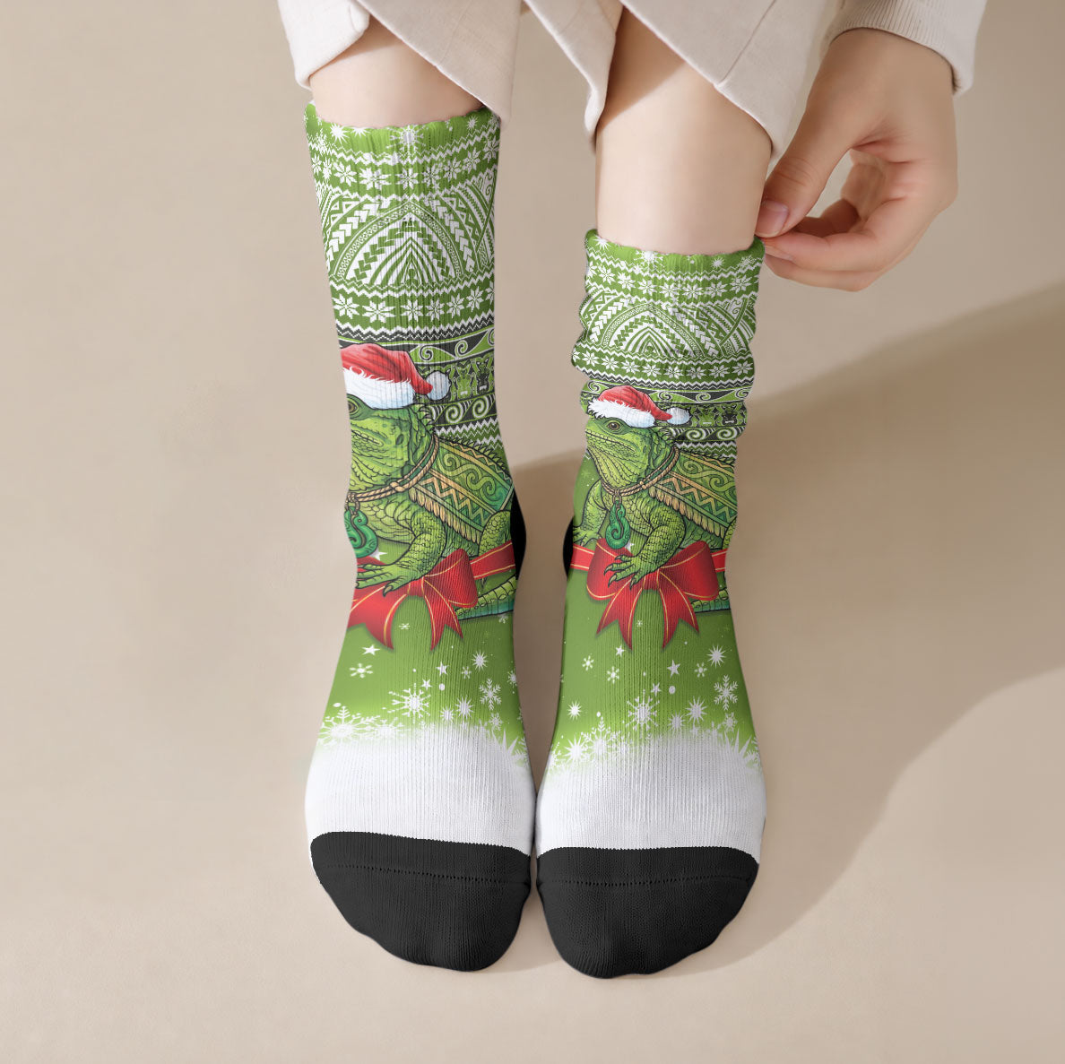 New Zealand Tuatara Christmas Crew Socks Maori Inspired Knitted Patterns