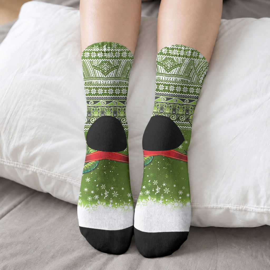 New Zealand Tuatara Christmas Crew Socks Maori Inspired Knitted Patterns