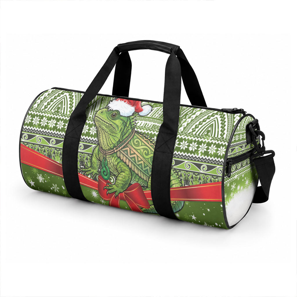New Zealand Tuatara Christmas Duffle Bag Maori Inspired Knitted Patterns