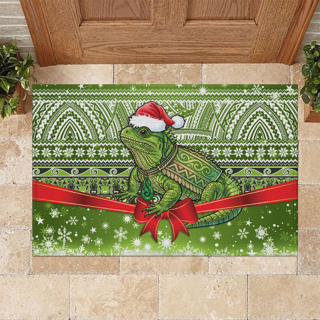New Zealand Tuatara Christmas Rubber Doormat Maori Inspired Knitted Patterns