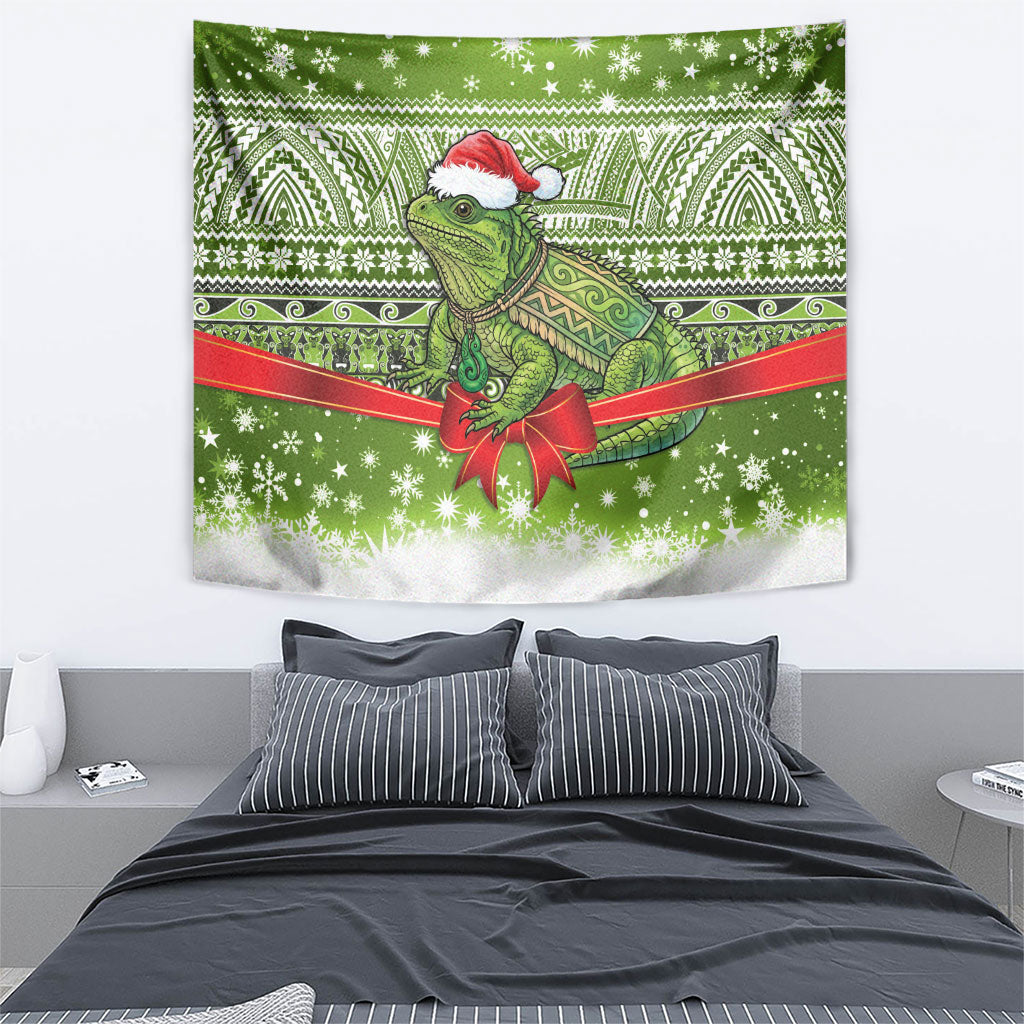 New Zealand Tuatara Christmas Tapestry Maori Inspired Knitted Patterns