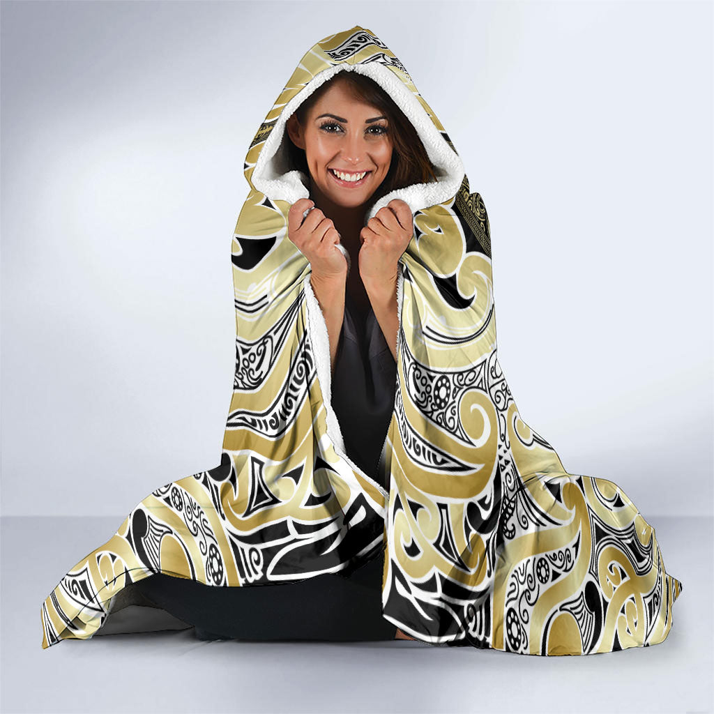 Aotearoa Iwi Ngati Whatua Hooded Blanket Maori Wharenui House Tribal Pattern