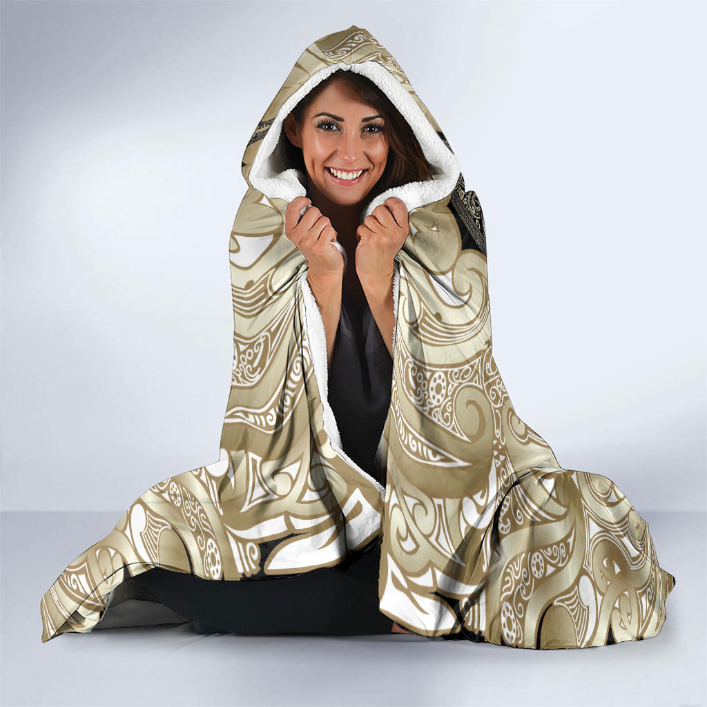 Aotearoa Iwi Waikato Tainui Hooded Blanket Maori Wharenui House Tribal Pattern
