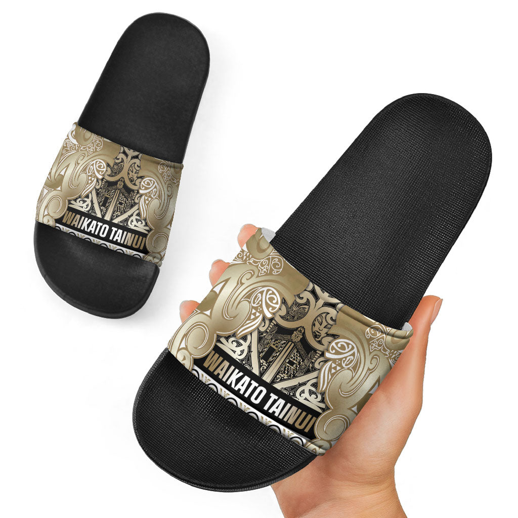 Aotearoa Iwi Waikato Tainui Slide Sandals Maori Wharenui House Tribal Pattern