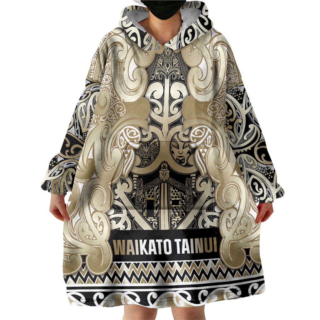 Aotearoa Iwi Waikato Tainui Wearable Blanket Hoodie Maori Wharenui House Tribal Pattern