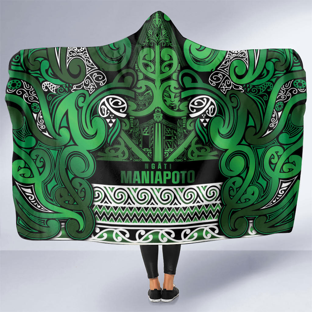 Aotearoa Iwi Ngati Maniapoto Hooded Blanket Maori Wharenui House Tribal Pattern