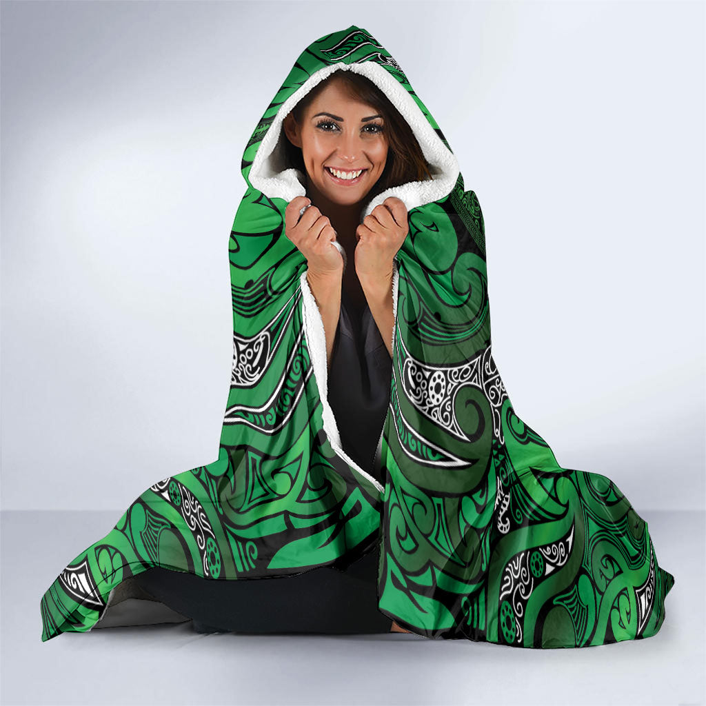 Aotearoa Iwi Ngati Maniapoto Hooded Blanket Maori Wharenui House Tribal Pattern