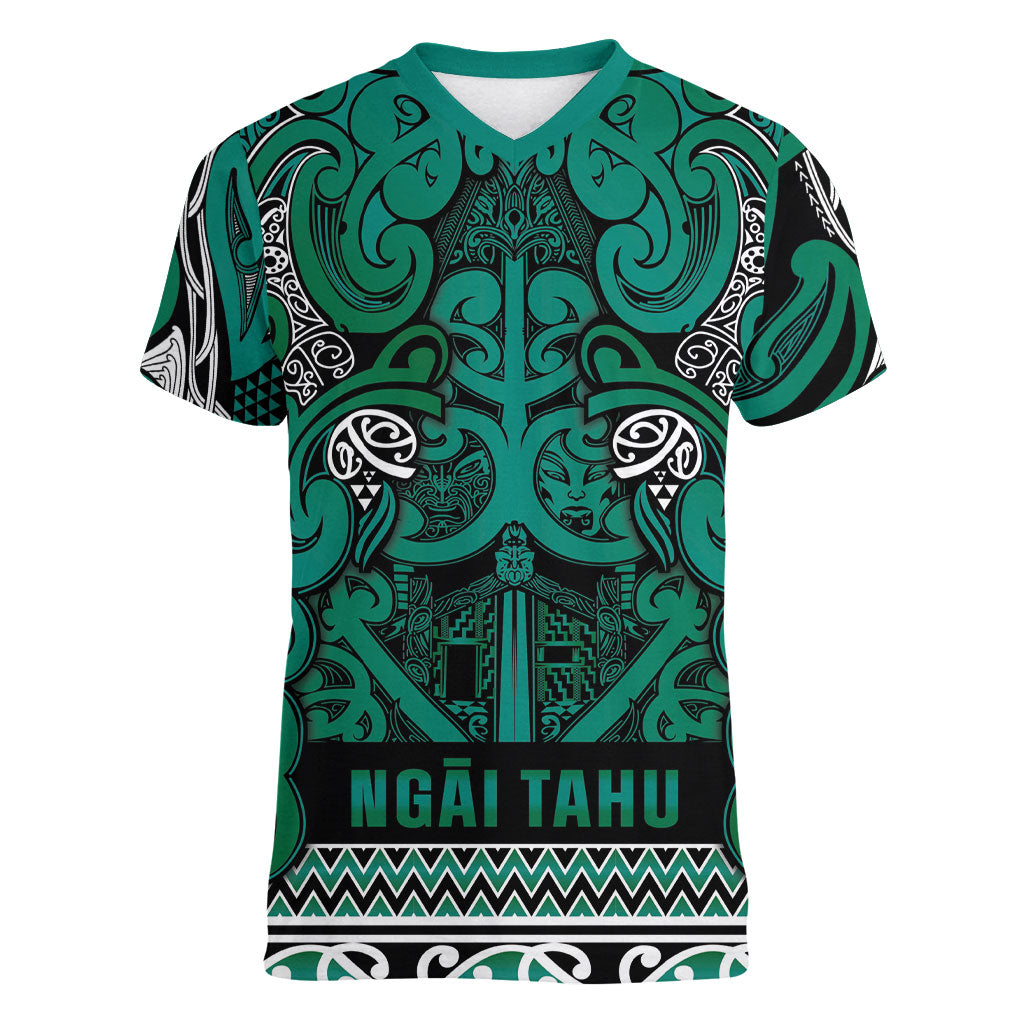 Aotearoa Iwi Ngai Tahu Women V-Neck T-Shirt Maori Wharenui House Tribal Pattern