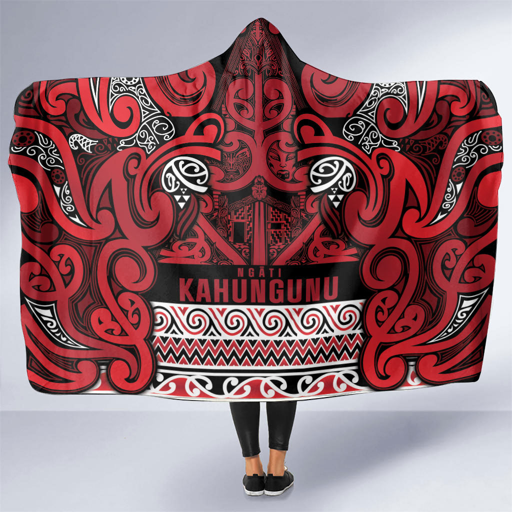 Aotearoa Iwi Ngati Kahungunu Hooded Blanket Maori Wharenui House Tribal Pattern