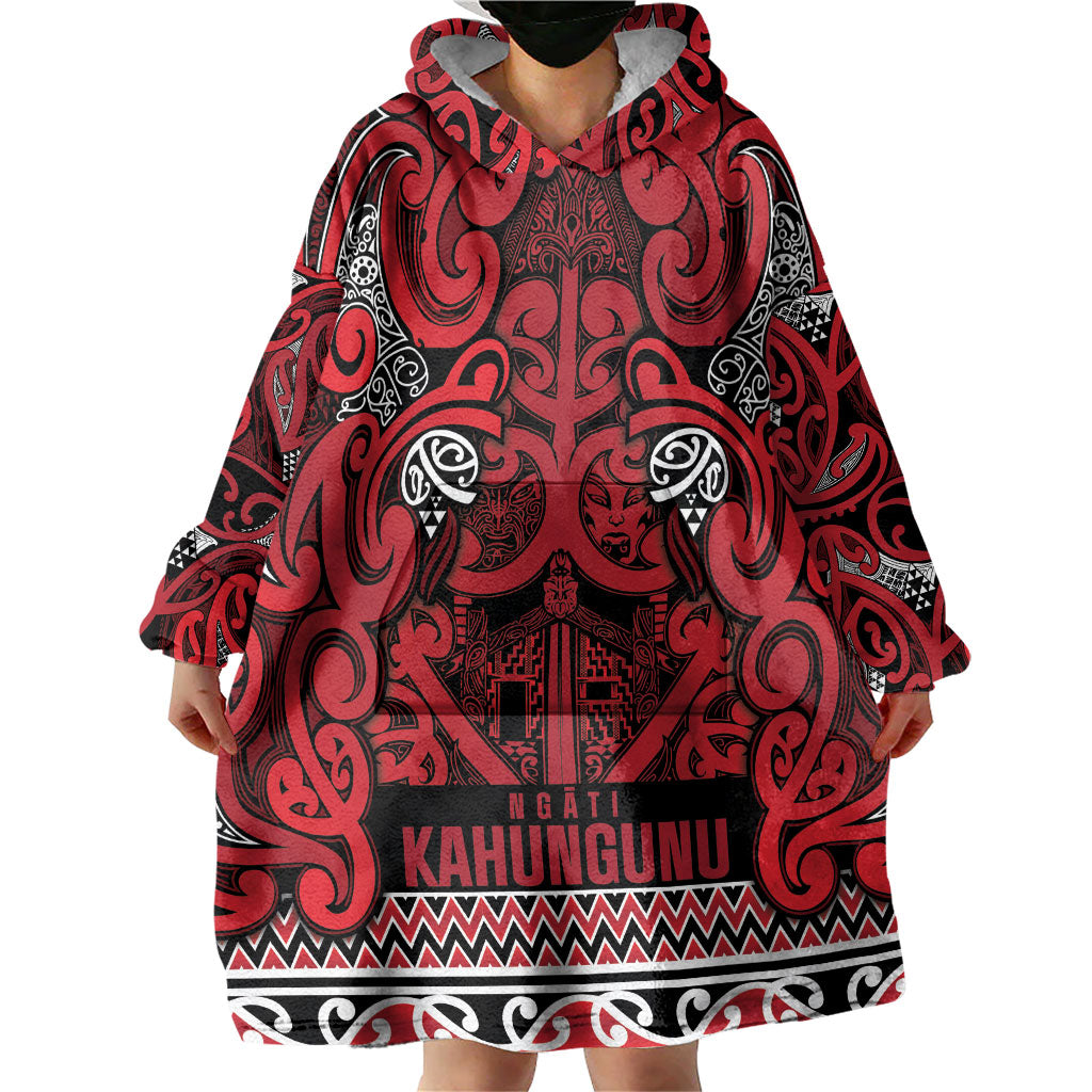 Aotearoa Iwi Ngati Kahungunu Wearable Blanket Hoodie Maori Wharenui House Tribal Pattern