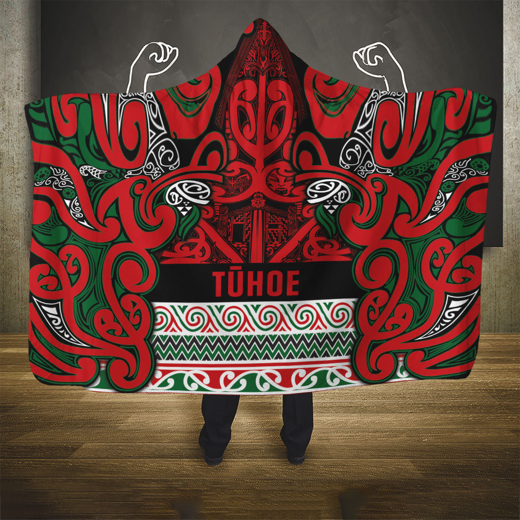 Aotearoa Iwi Tuhoe Hooded Blanket Maori Wharenui House Tribal Pattern