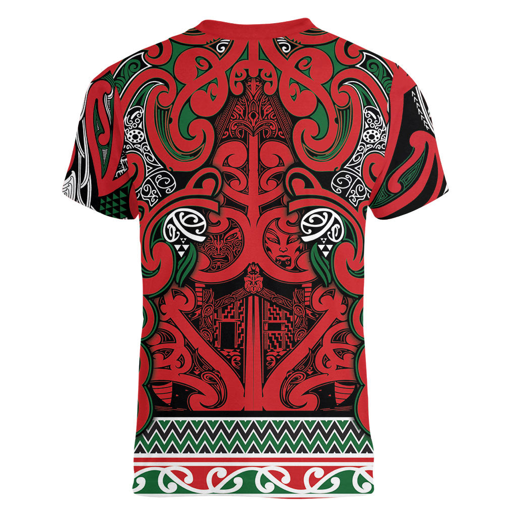 Aotearoa Iwi Tuhoe Women V-Neck T-Shirt Maori Wharenui House Tribal Pattern