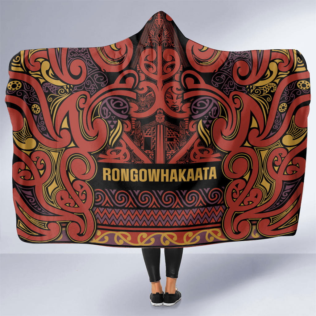 Aotearoa Iwi Rongowhakaata Hooded Blanket Maori Wharenui House Tribal Pattern
