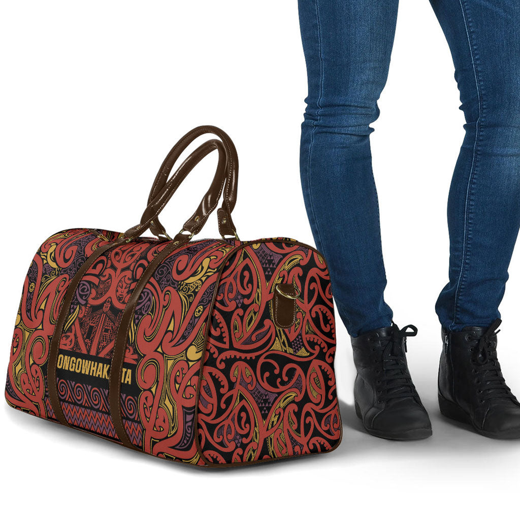 Aotearoa Iwi Rongowhakaata Travel Bag Maori Wharenui House Tribal Pattern